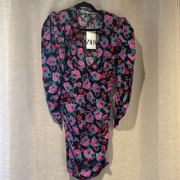 ZARA  FLORAL PRINT DRAPED DRESS PINK | 4437/326 M - Picture 6 of 7